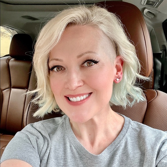 Meet your Posher, Jocelyn - Picture 7 of 7